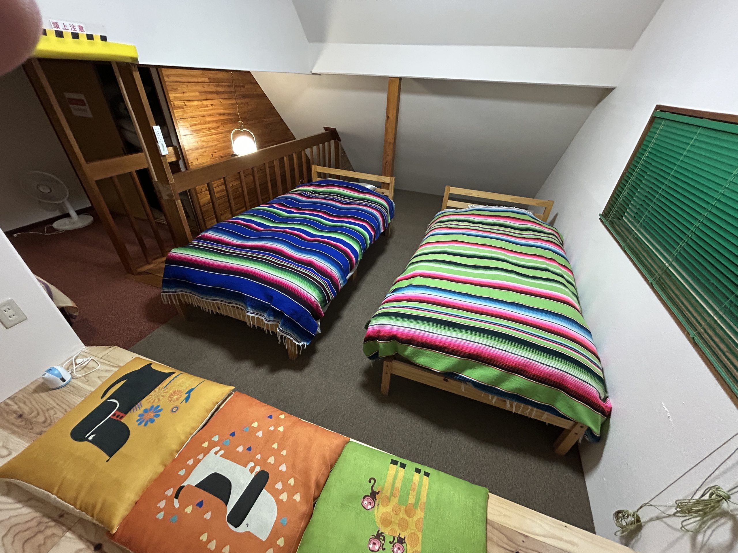 2F南ベッドルーム (2)